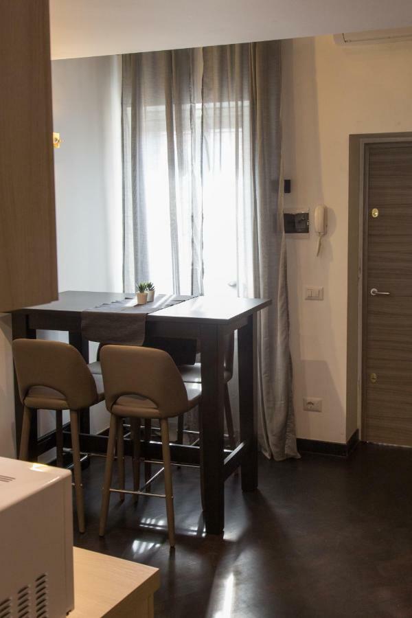 Industrial Apartment Near Duomo Milan Exterior photo