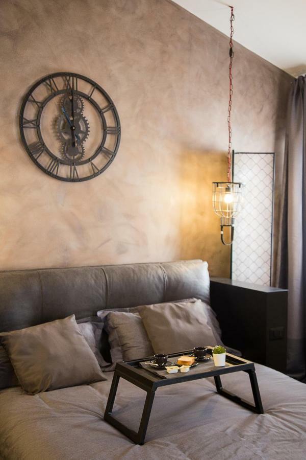 Industrial Apartment Near Duomo Milan Exterior photo