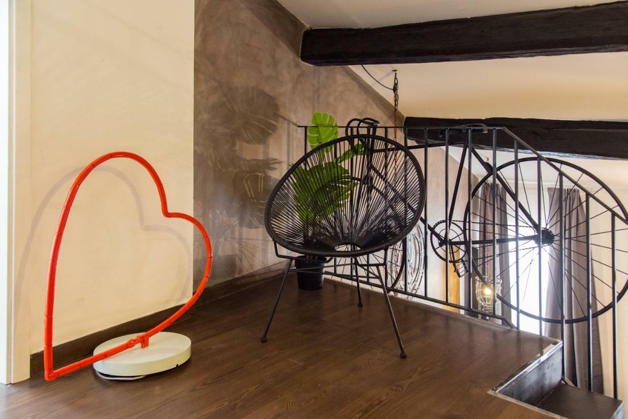 Industrial Apartment Near Duomo Milan Exterior photo